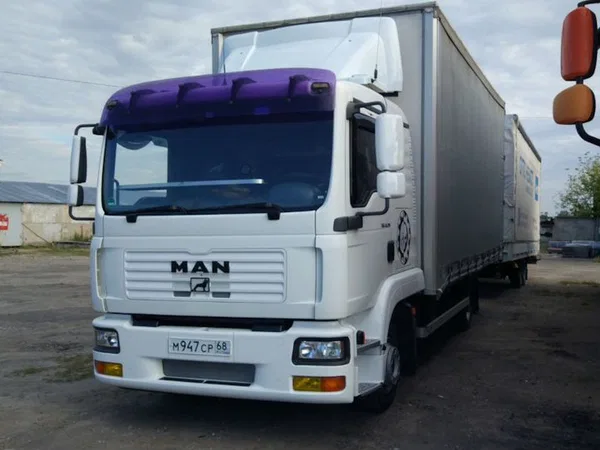 Тентованный грузовик MAN TGL 8.210