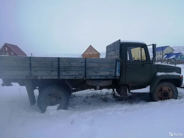 Бортовой грузовик ГАЗ 3307