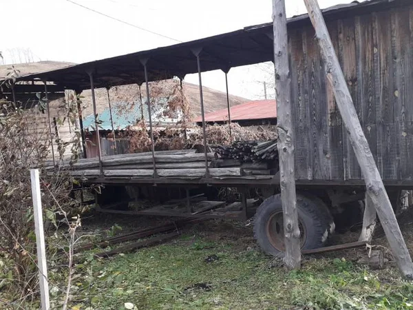Прицеп пчеловоз