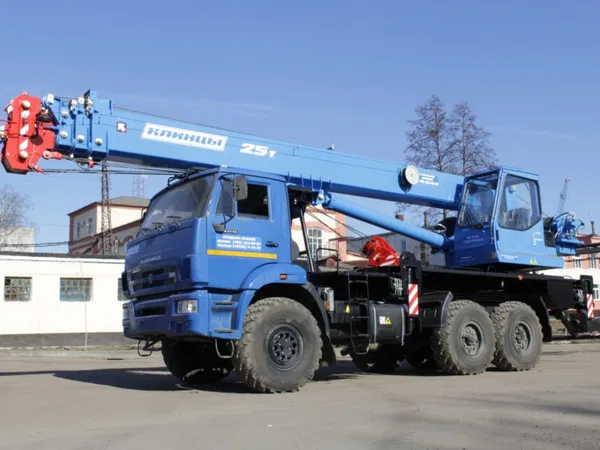Автокран Клинцы КС-55713-5К-3 на шасси КамАЗ 43118-3011-50