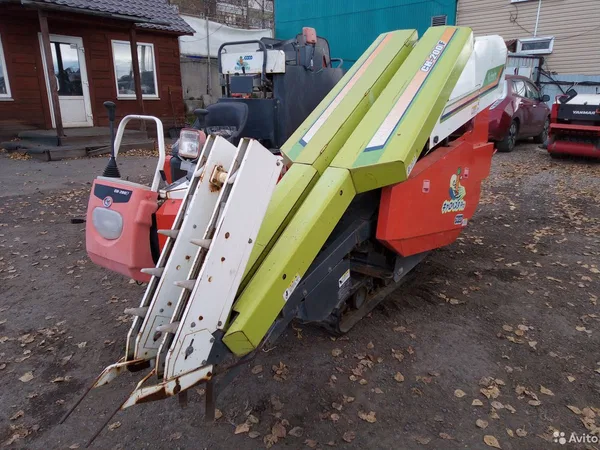 Комбайн Kubota CH200F морковоуборочный самоходный