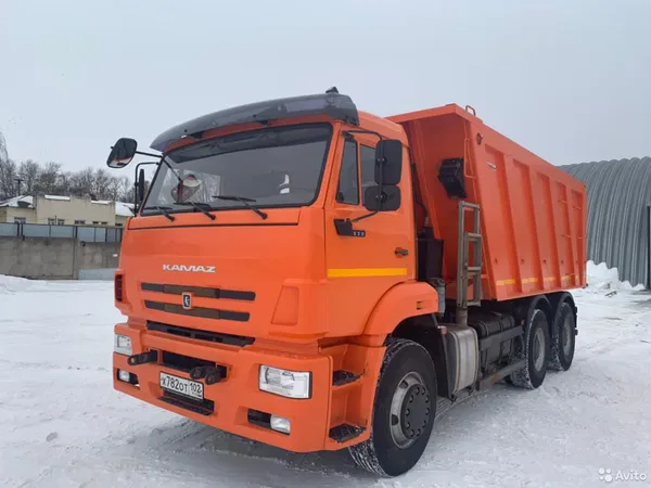 Самосвал КамАЗ 6520