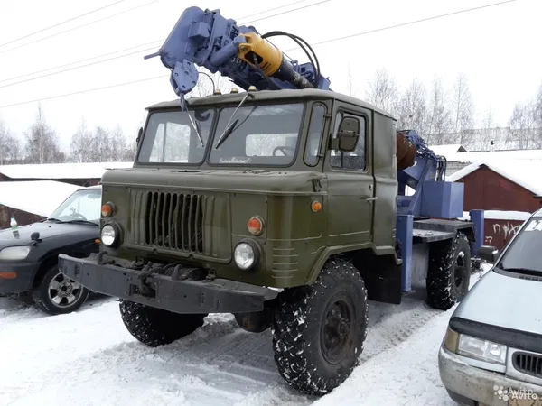 Бурильно-крановая машина Aichi D501 на шасси ГАЗ 66