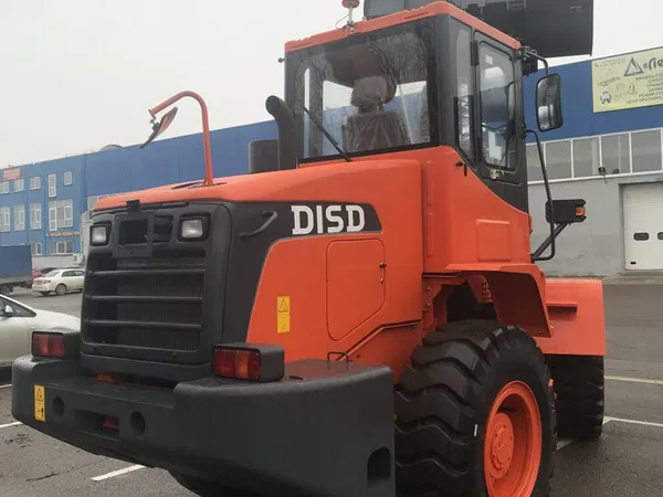 Фронтальный погрузчик Doosan DISD SD200