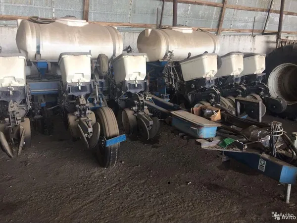 Сеялка Kinze 3200 (пропашная)