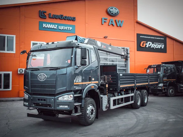 Бортовой грузовик с КМУ FAW J6
