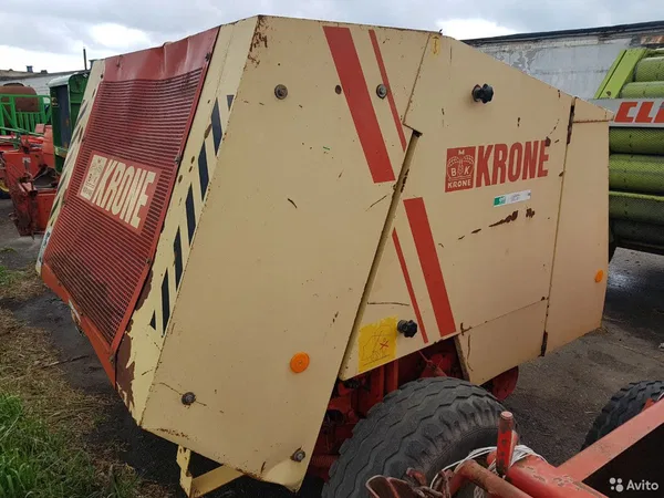 Пресс-подборщик Krone KR125