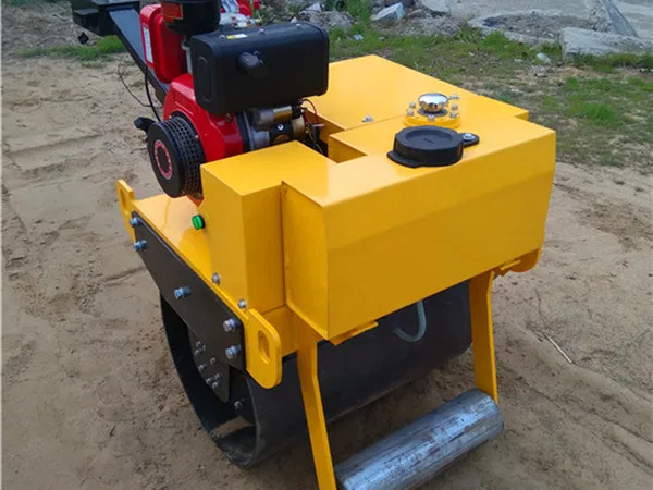 Грунтовый каток Lutong SVH30