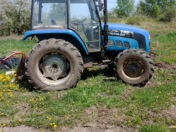 Трактор Foton 824