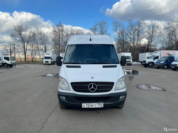 Цельнометаллический фургон Mercedes-Benz Sprinter CDI 316