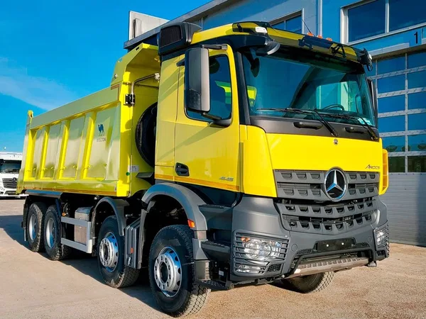 Самосвал Mercedes-Benz Arocs 4145 K