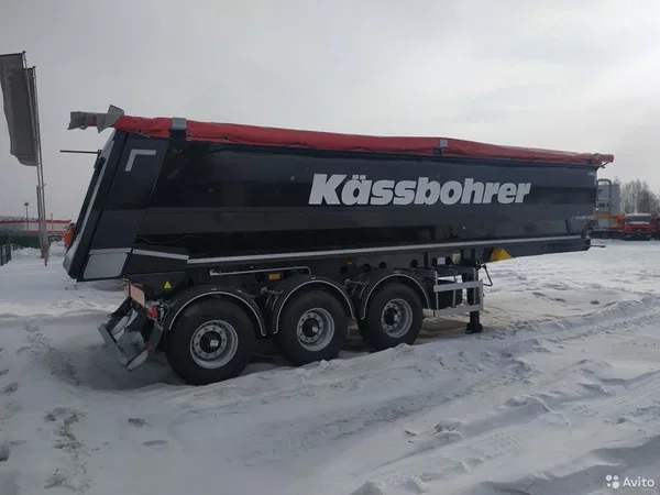 Самосвальный полуприцеп Kassbohrer DL 32 м3
