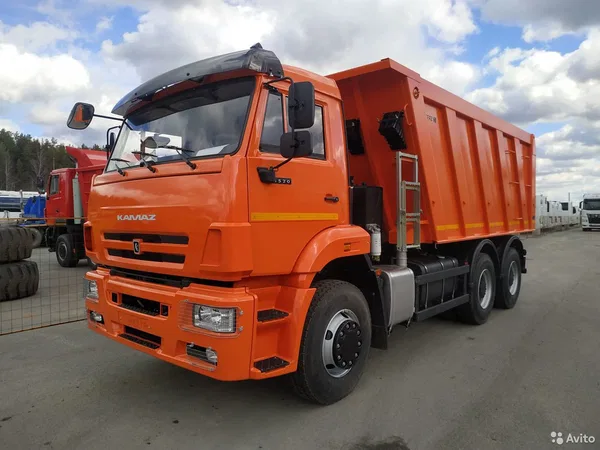 Самосвал КамАЗ 6520-43