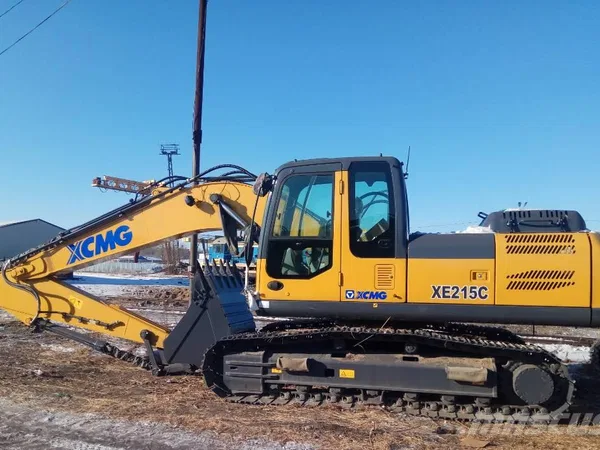 Гусеничный экскаватор XCMG XE215C