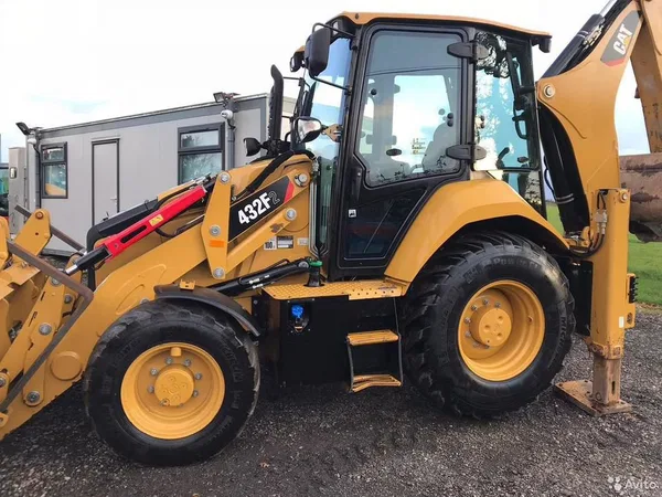 Экскаватор-погрузчик caterpillar 432F2