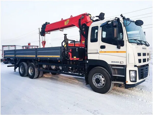 Бортовой грузовик с КМУ ISUZU Giga CYZ52T с КМУ Soosan SCS746L Top