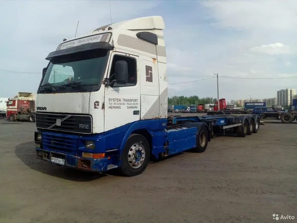 Седельный тягач Volvo FH12