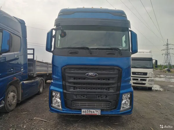 Седельный тягач Ford Cargo CCK1 (F-MAX)