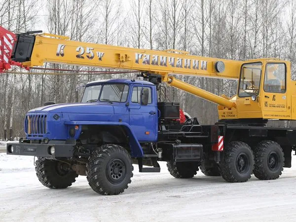 Автокран Галичанин КС-55713-3 на шасси УРАЛ 4320