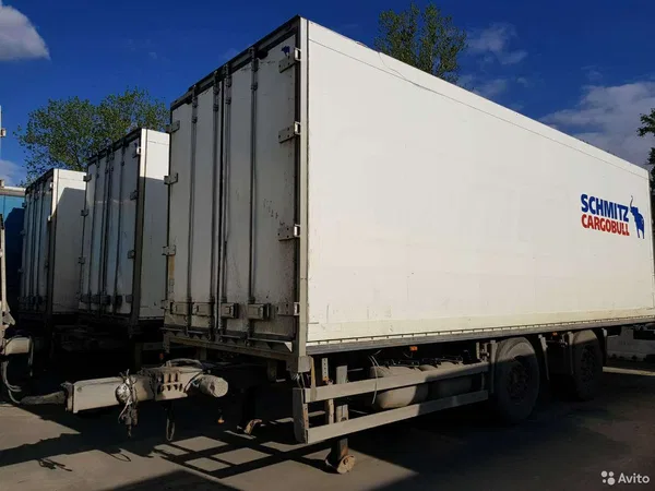 Прицеп фургон Schmitz Cargobull ZKO 18