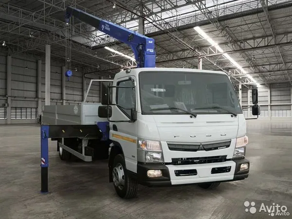 Бортовой грузовик с КМУ Fuso Canter TF