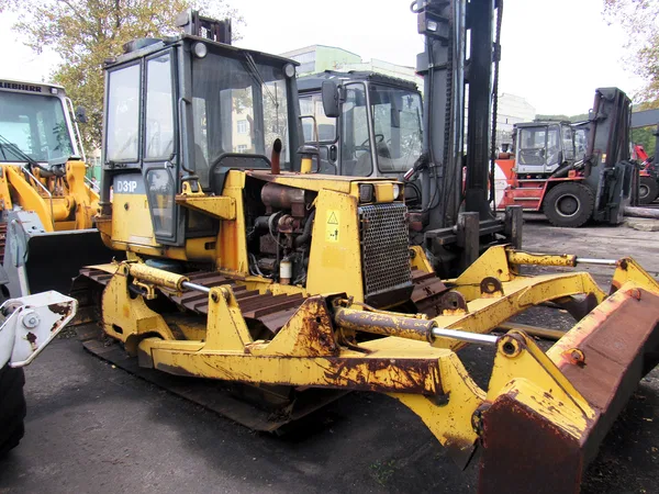 Гусеничный бульдозер Komatsu D31P-20