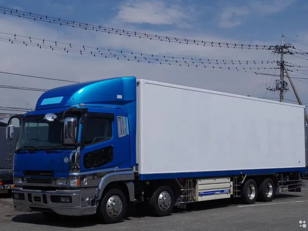 Грузовой фургон Mitsubishi Fuso Super Great