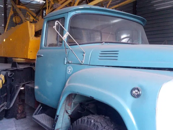 Автокран Ивановец КС-2561К на шасси ЗИЛ