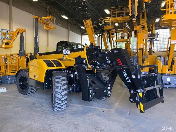 Телескопический погрузчик Haulotte HTL3614