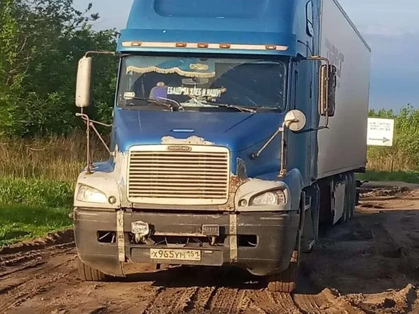 Седельный тягач Freightliner