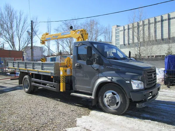 Бортовой грузовик с КМУ ГАЗ ГАЗон Next C41R33