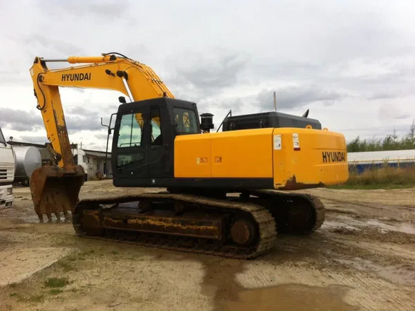 Гусеничный экскаватор Hyundai R 320LC-7