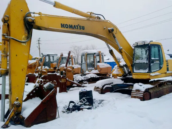 Гусеничный экскаватор Komatsu PC300-6