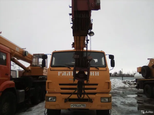 Автокран Галичанин КС-55713-5 на шасси КамАЗ 43118-46