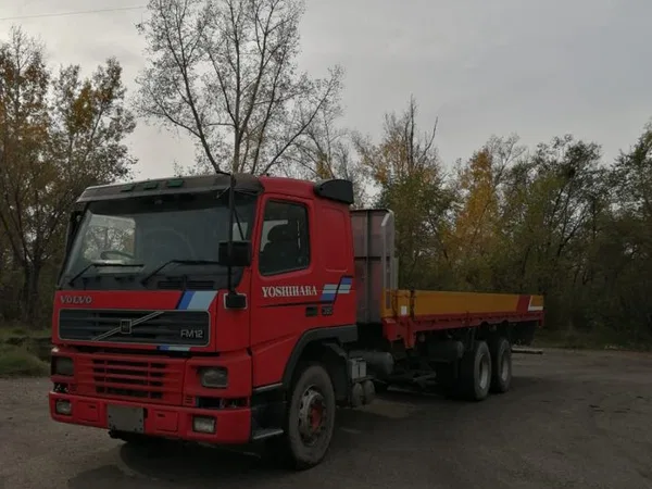 Бортовой грузовик Volvo FM 12
