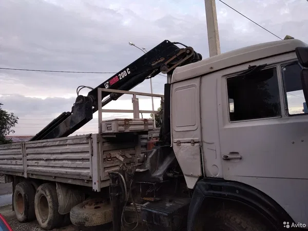 Бортовой грузовик с КМУ КамАЗ с КМУ Hiab