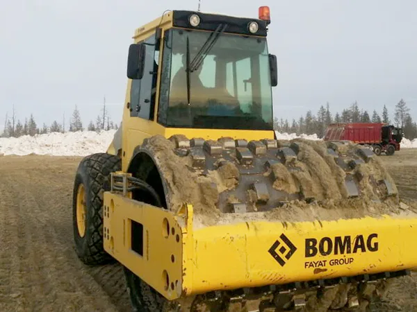 Грунтовый каток Bomag BW212 D-40