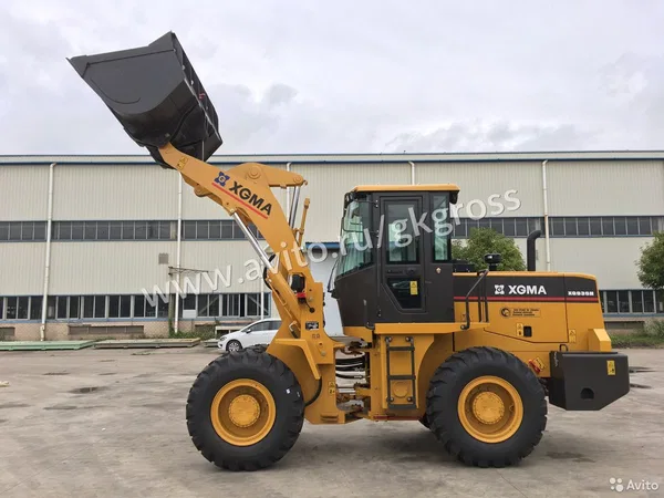 Фронтальный погрузчик XGMA XG931H