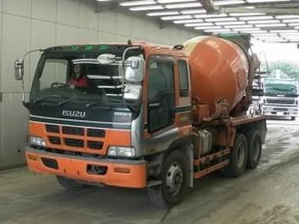 Автобетоносмеситель Isuzu Giga