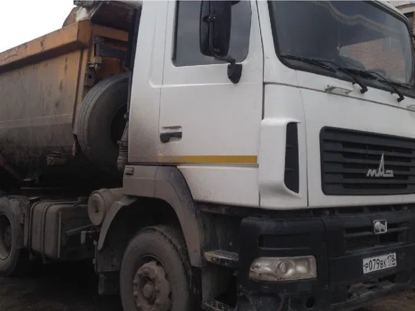 Самосвал МАЗ 6501В5
