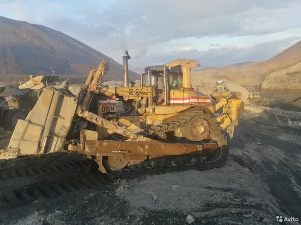 Гусеничный бульдозер Caterpillar D10N