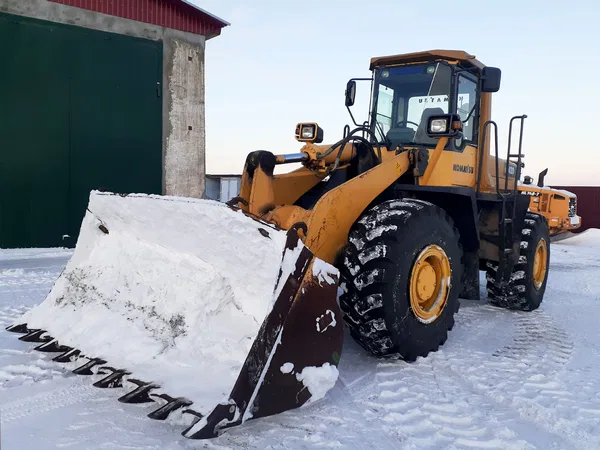 Фронтальный погрузчик Komatsu WA420-3