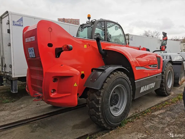 Телескопический погрузчик Manitou MHT-X 10130