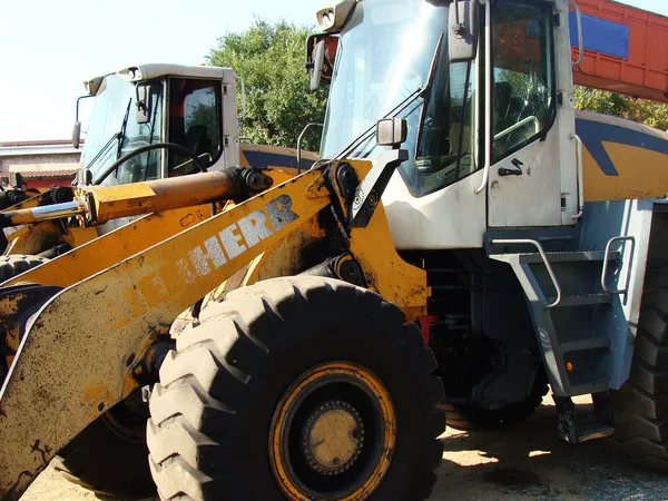 Фронтальный погрузчик Liebherr L556