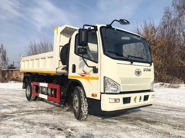 Самосвал FAW
