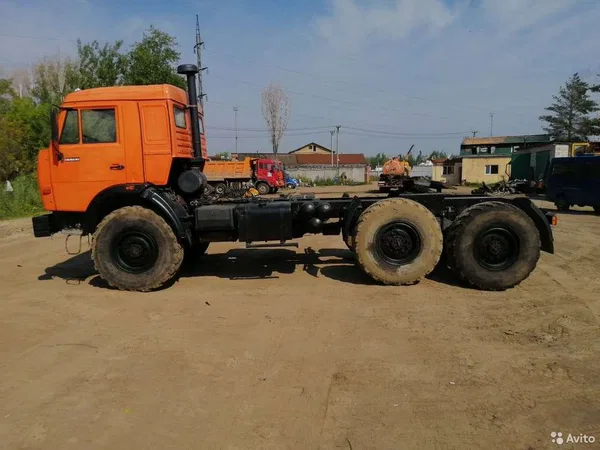 Седельный тягач Камаз 44108 Вездеход