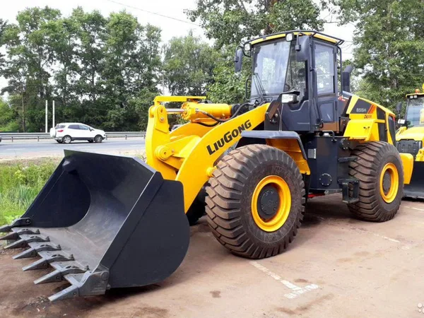 Фронтальный погрузчик LiuGong CLG855H