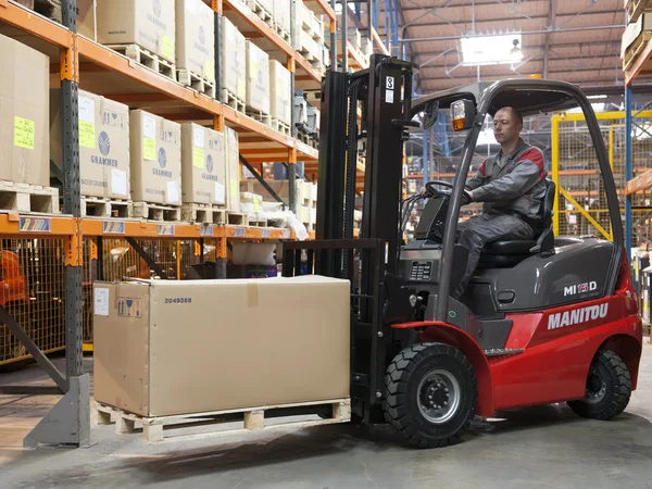 Вилочный погрузчик Manitou MI15D