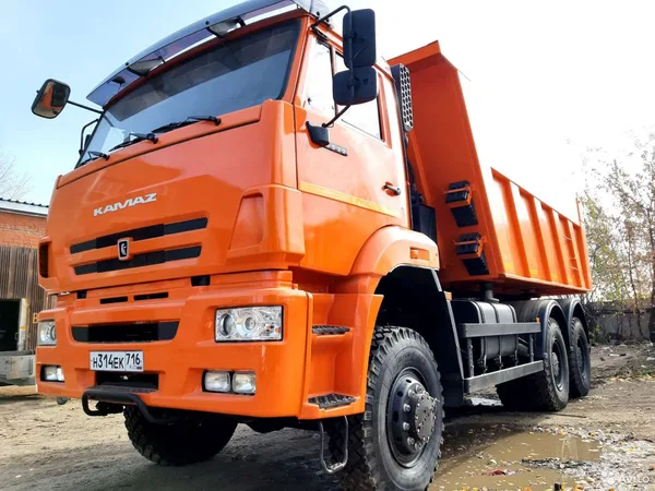 Самосвал КамАЗ 65222