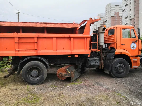 Комбинированная дорожная машина КамАЗ 53605 МКДУ-10